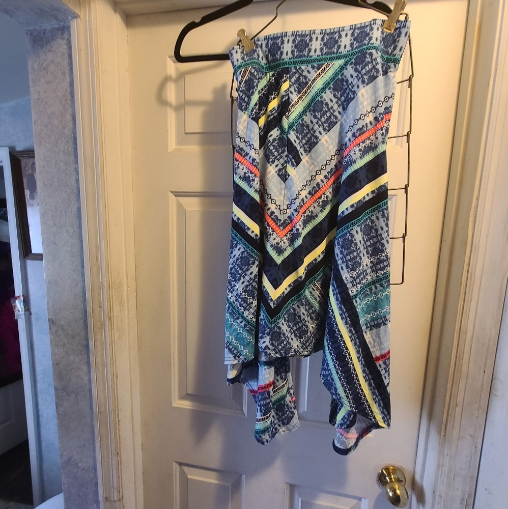 Multi color shark bite skirt